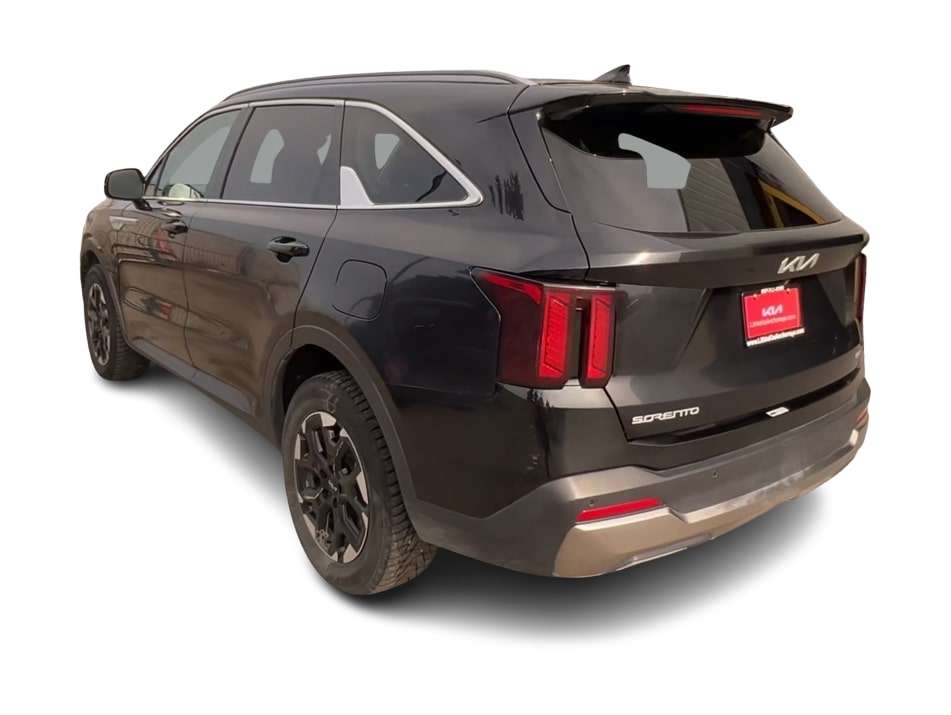 Thumbnail: 2024 Kia Sorento - 4
