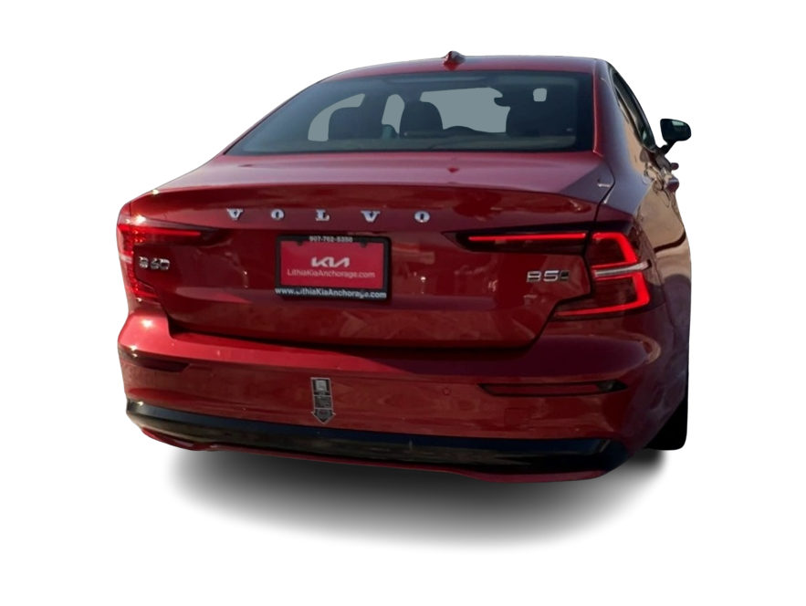 Thumbnail: 2023 Volvo S60 - 5