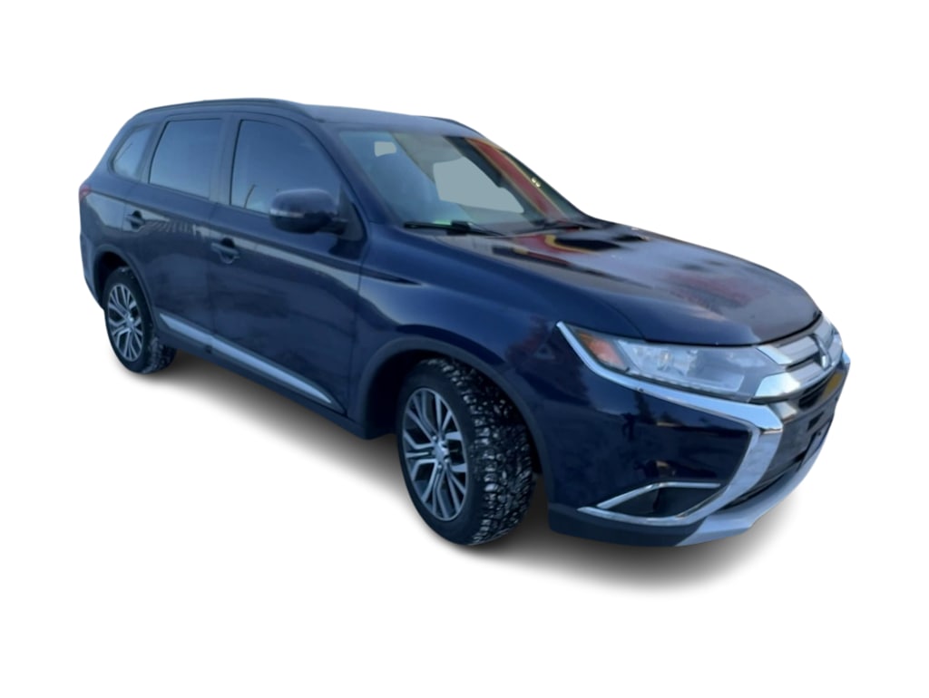 Thumbnail: 2016 Mitsubishi Outlander - 15