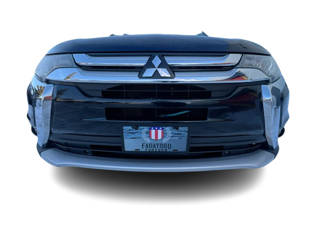 Thumbnail: 2016 Mitsubishi Outlander - 29