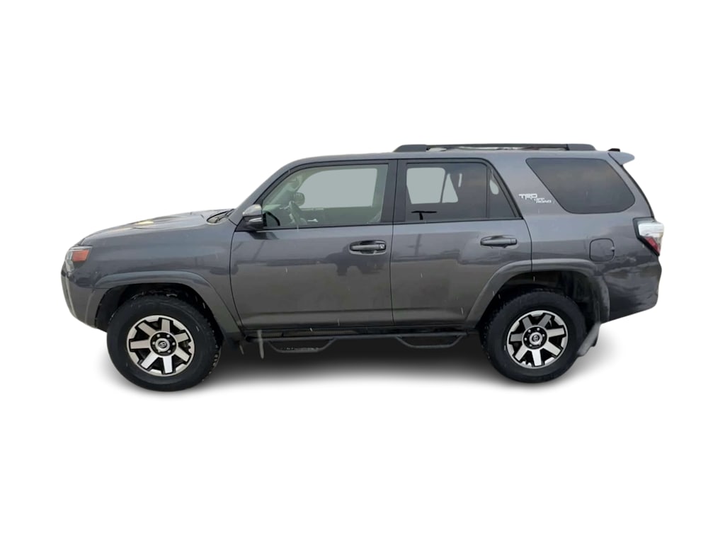 Thumbnail: 2020 Toyota 4Runner - 3