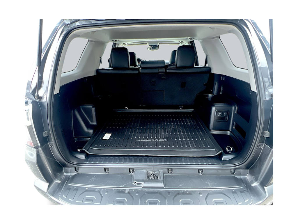 Thumbnail: 2020 Toyota 4Runner - 15