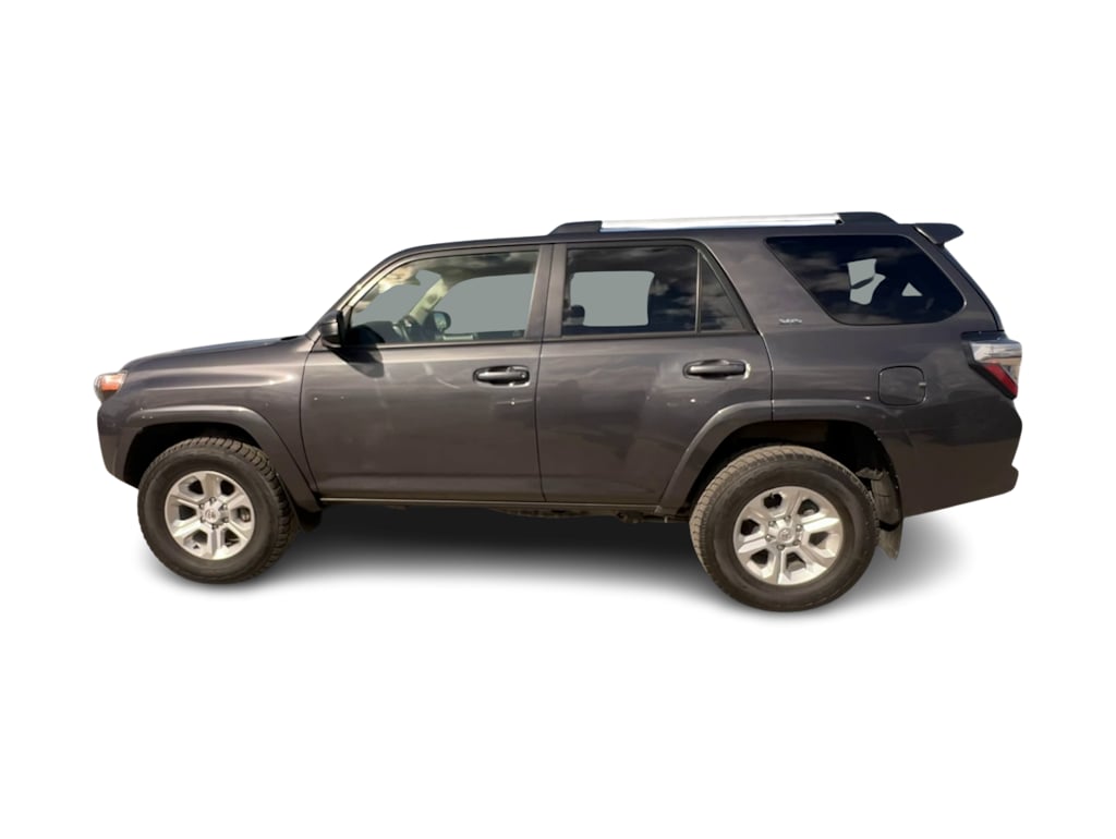 Thumbnail: 2023 Toyota 4Runner - 17