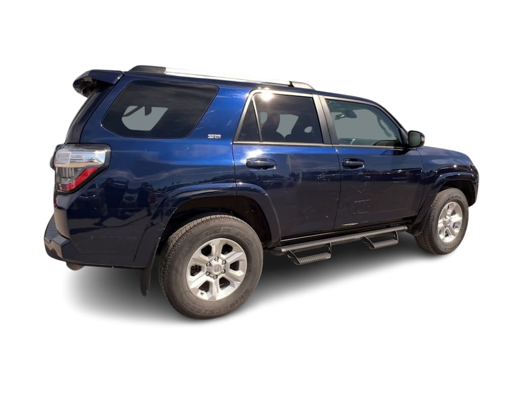 2022 Toyota 4Runner SR5 Premium - Photo 18