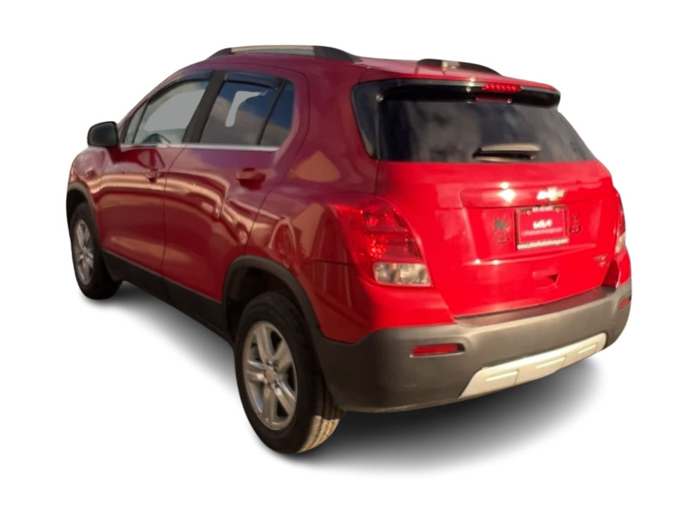 Thumbnail: 2015 Chevrolet Trax - 4