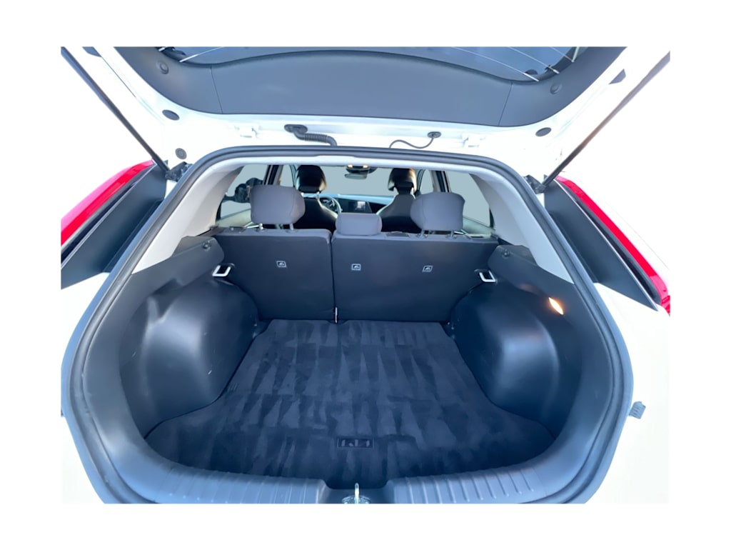 Thumbnail: 2024 Kia Niro - 28