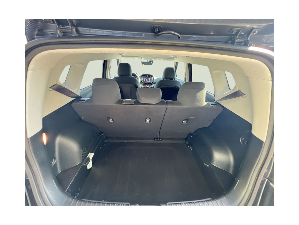 Thumbnail: 2023 Kia Soul - 25