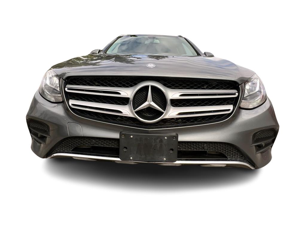 Thumbnail: 2016 Mercedes-Benz GLC - 28