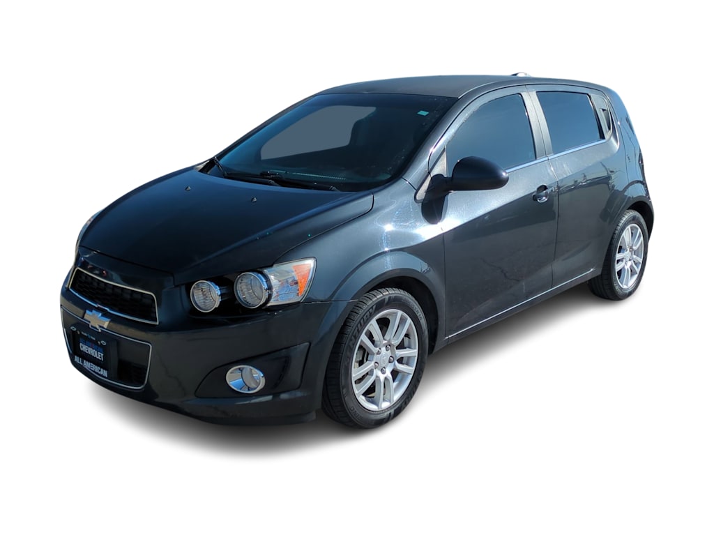 2015 Chevrolet Sonic LT 21