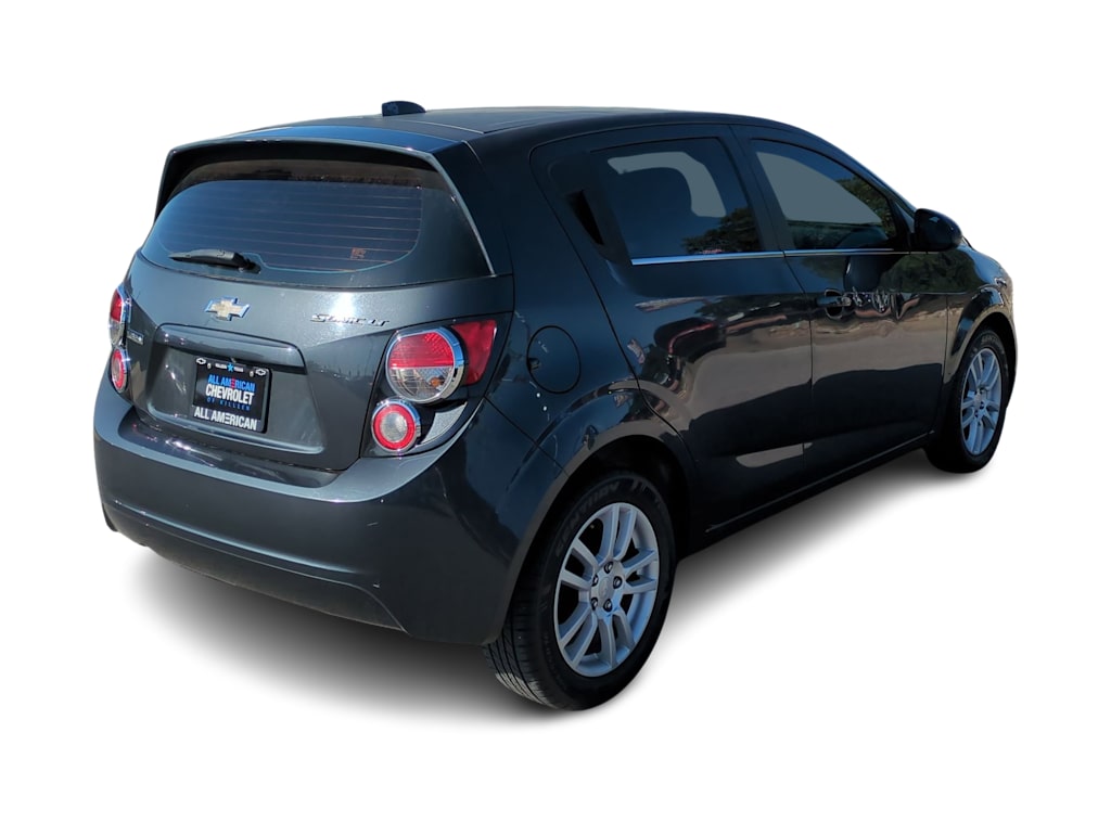 2015 Chevrolet Sonic LT 22