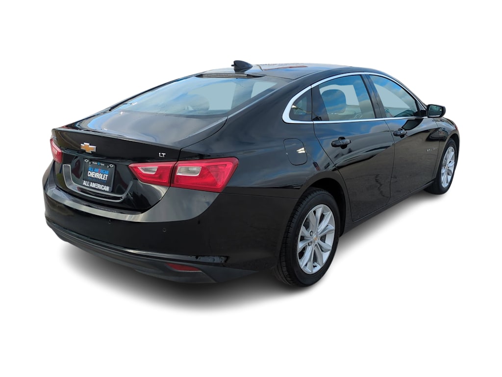Thumbnail: 2024 Chevrolet Malibu - 21