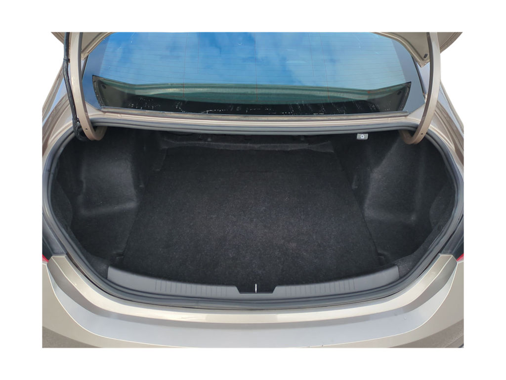 Thumbnail: 2023 Chevrolet Malibu - 18