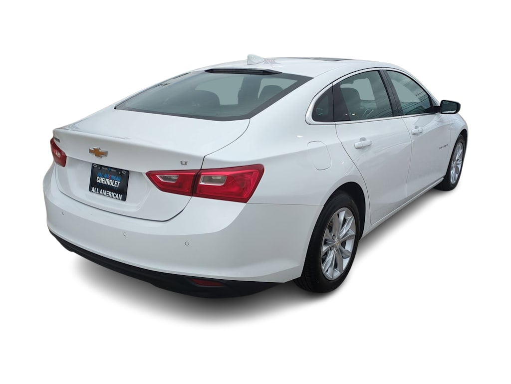 Thumbnail: 2024 Chevrolet Malibu - 22