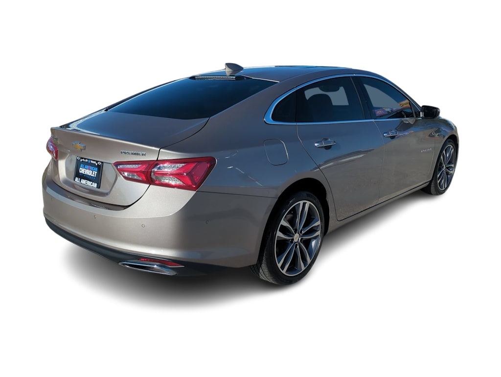 Thumbnail: 2022 Chevrolet Malibu - 21
