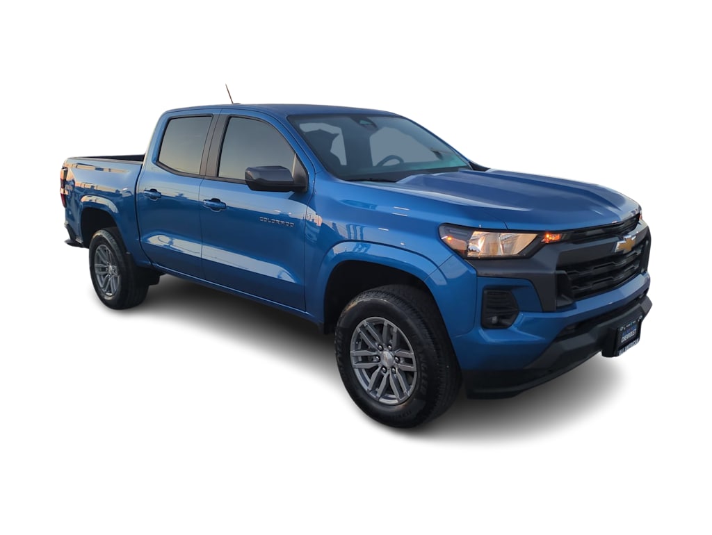 Thumbnail: 2024 Chevrolet Colorado - 19