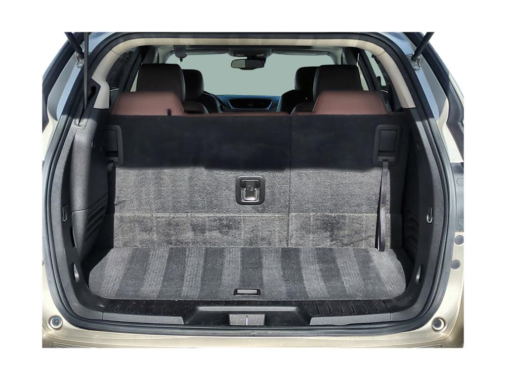 Thumbnail: 2017 Chevrolet Traverse - 17