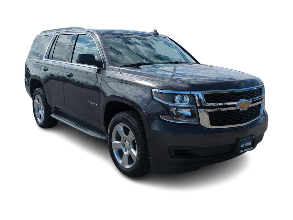 Thumbnail: 2017 Chevrolet Tahoe - 18