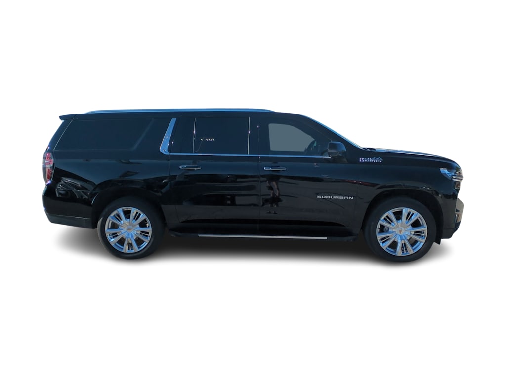 Thumbnail: 2023 Chevrolet Suburban - 23