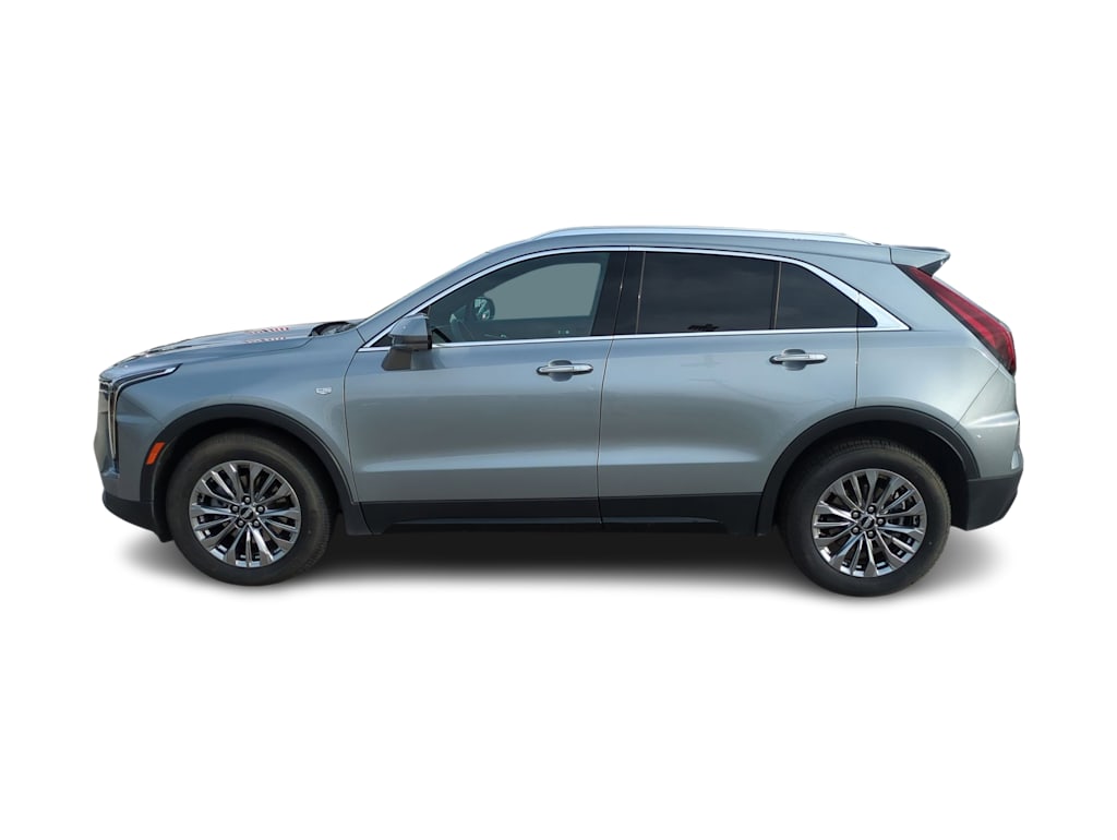 Thumbnail: 2025 Cadillac XT4 - 3