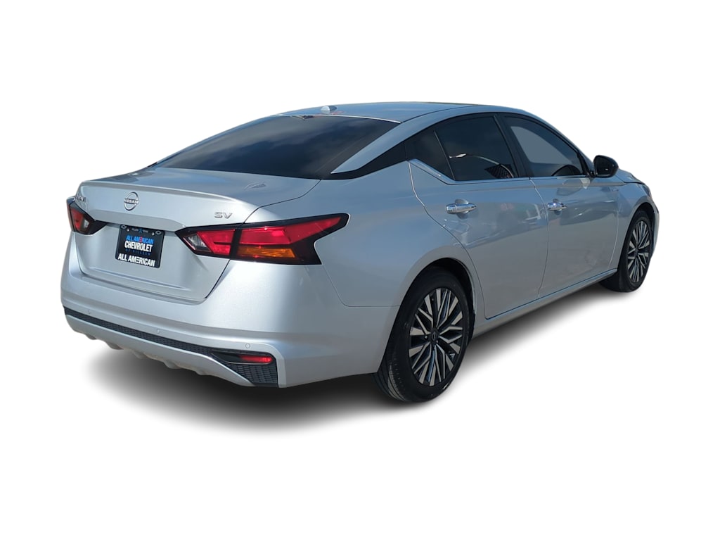 Thumbnail: 2024 Nissan Altima - 22