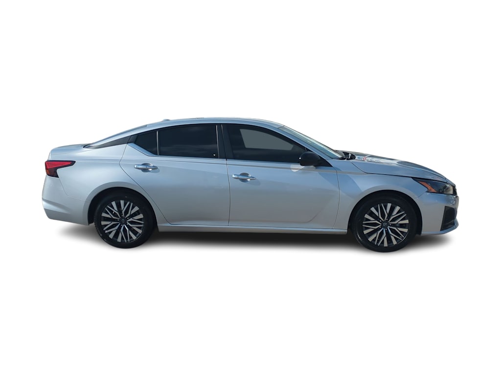Thumbnail: 2024 Nissan Altima - 23