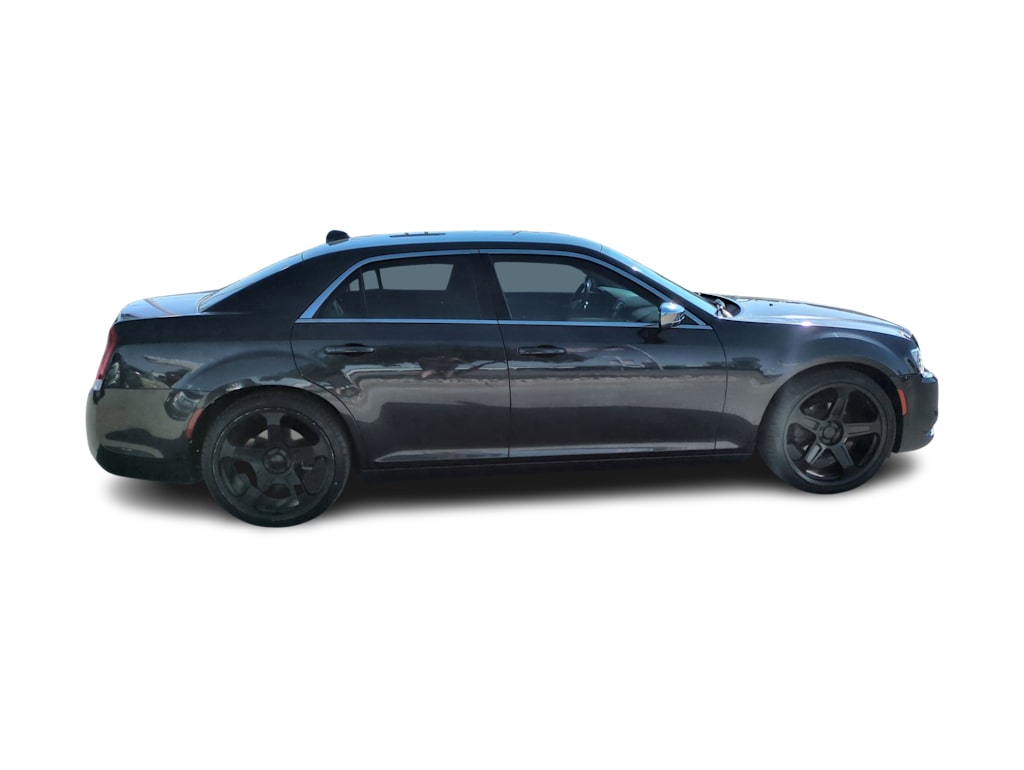 2018 Chrysler 300 Touring 24