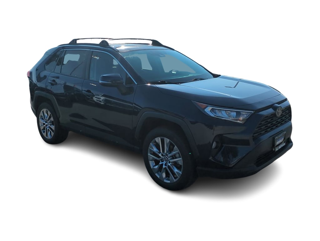 2020 Toyota RAV4 XLE Premium 20