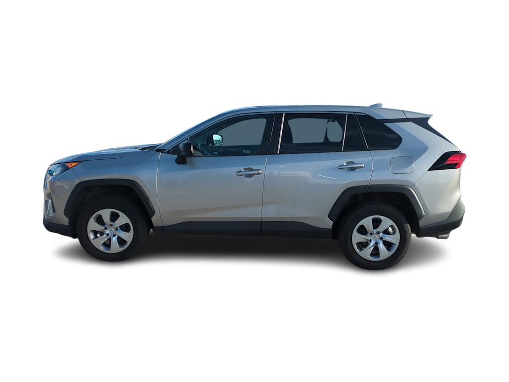 Thumbnail: 2022 Toyota RAV4 - 3