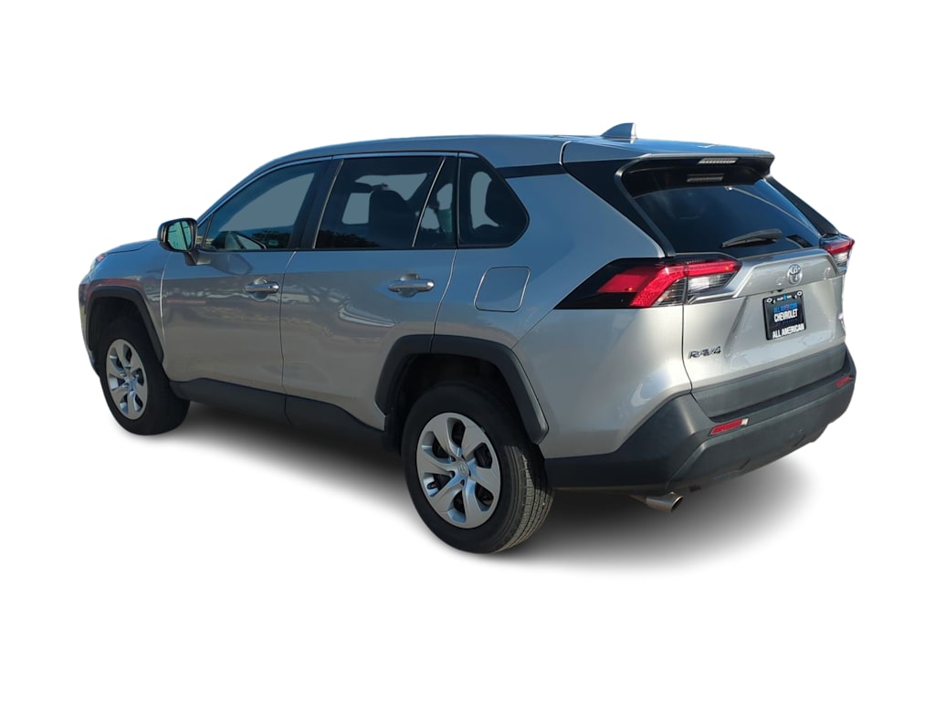 Thumbnail: 2022 Toyota RAV4 - 4