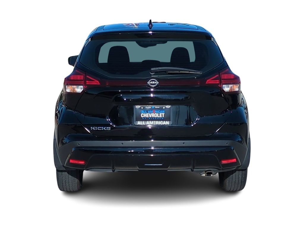 Thumbnail: 2023 Nissan Kicks - 5