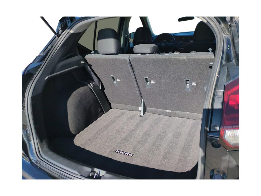 Thumbnail: 2023 Nissan Kicks - 19