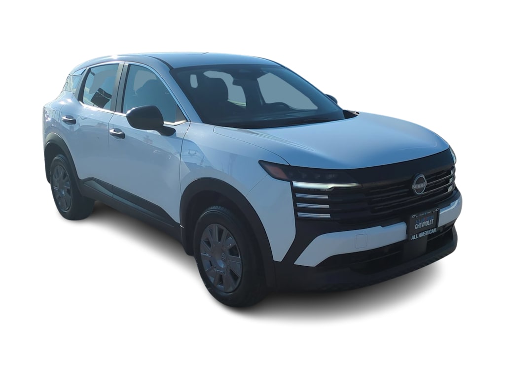 Thumbnail: 2025 Nissan Kicks - 17