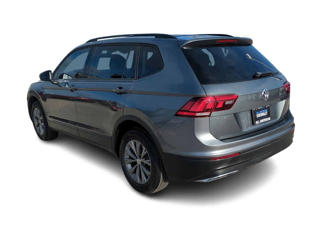 Thumbnail: 2018 Volkswagen Tiguan - 4