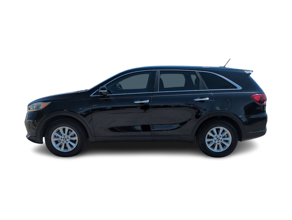 Thumbnail: 2019 Kia Sorento - 3
