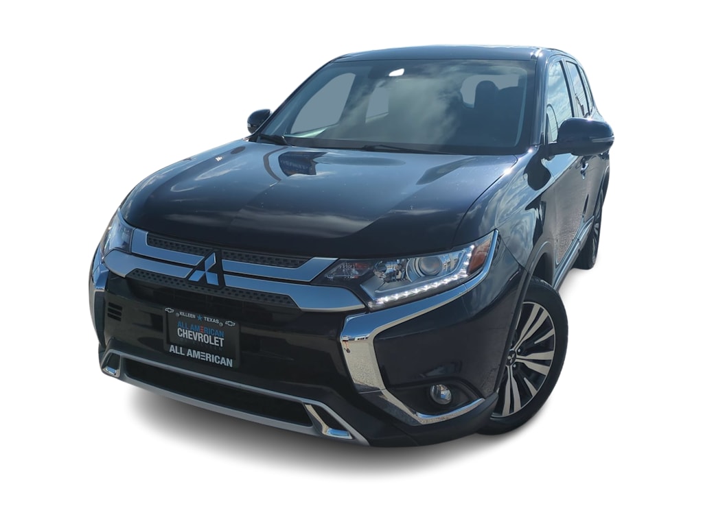 Thumbnail: 2020 Mitsubishi Outlander - 6