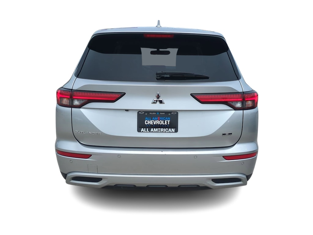 Thumbnail: 2023 Mitsubishi Outlander - 5