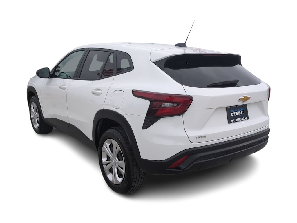 Thumbnail: 2025 Chevrolet Trax - 4