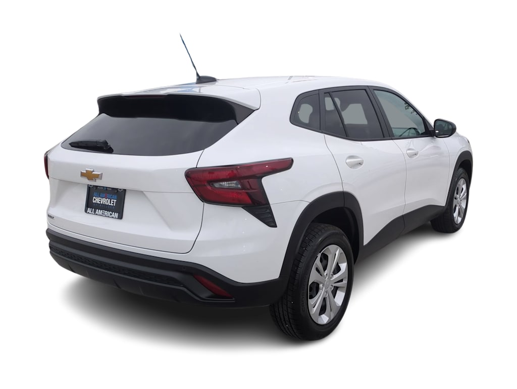 Thumbnail: 2025 Chevrolet Trax - 21