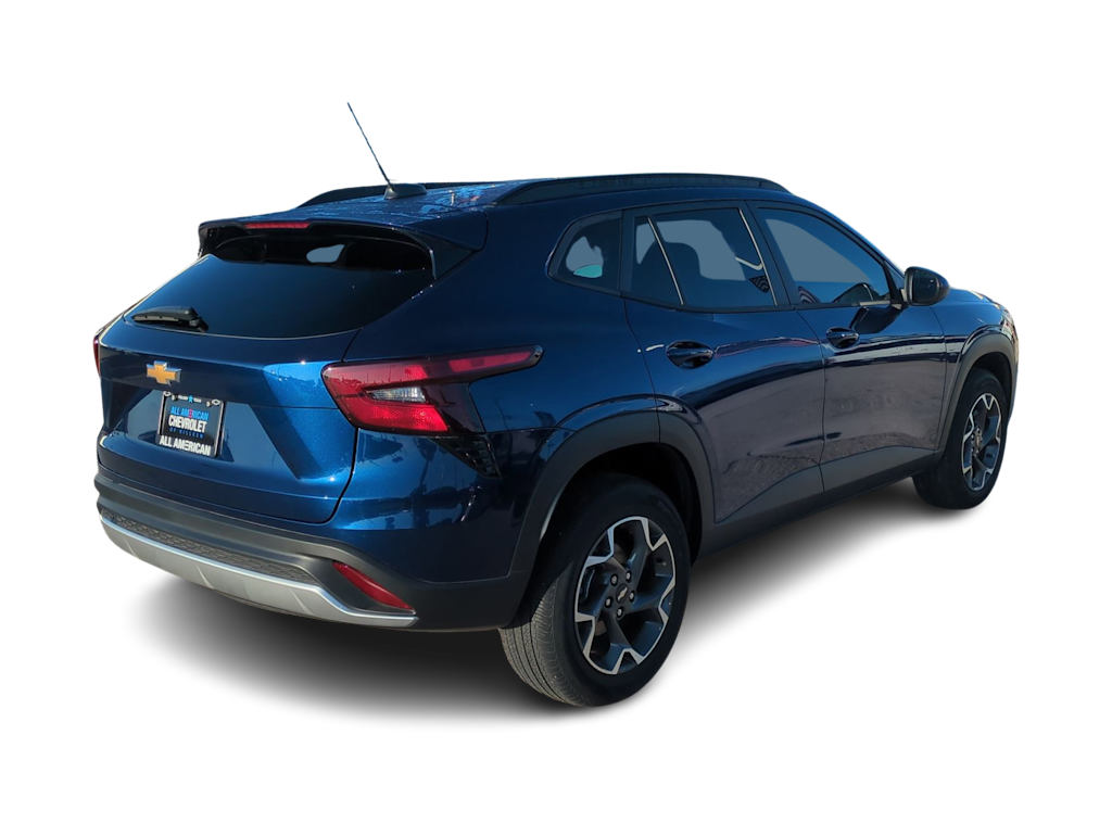 Thumbnail: 2024 Chevrolet Trax - 22