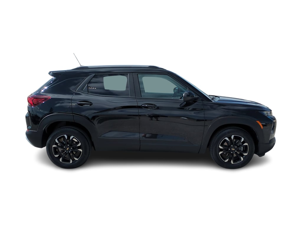 Thumbnail: 2022 Chevrolet TrailBlazer - 22