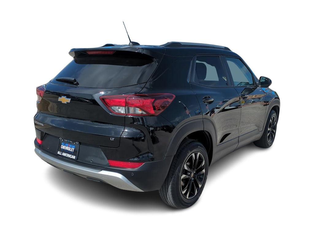 Thumbnail: 2022 Chevrolet TrailBlazer - 21