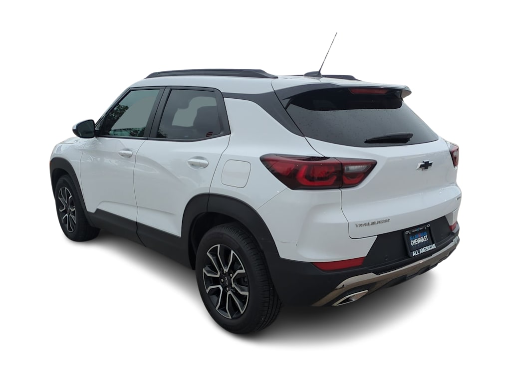 Thumbnail: 2024 Chevrolet TrailBlazer - 4