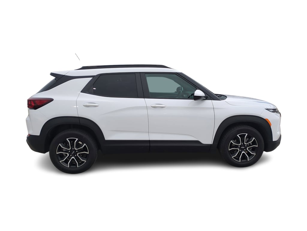 Thumbnail: 2024 Chevrolet TrailBlazer - 23