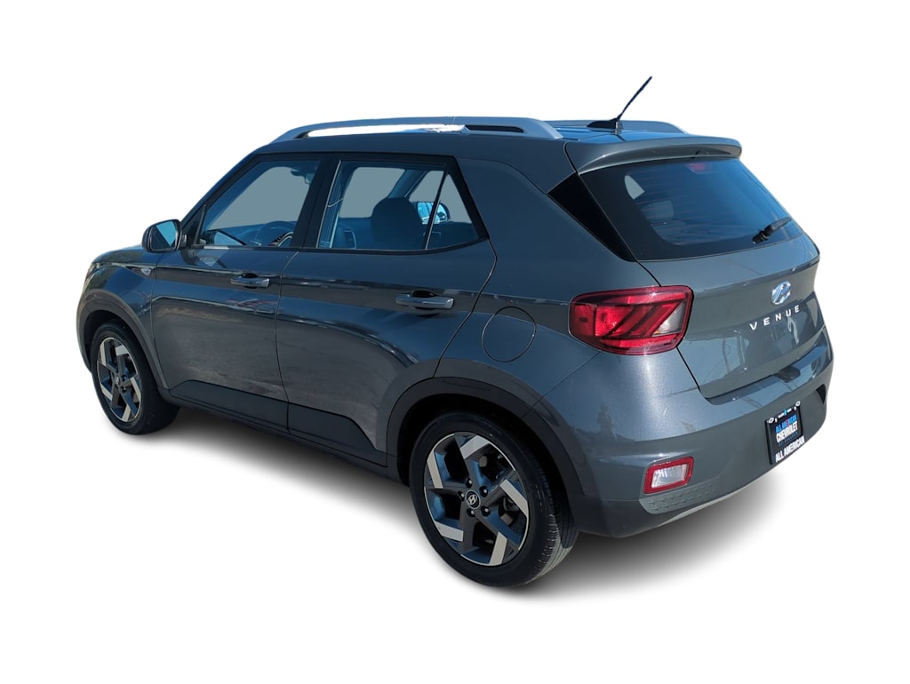 Thumbnail: 2025 Hyundai Venue - 4