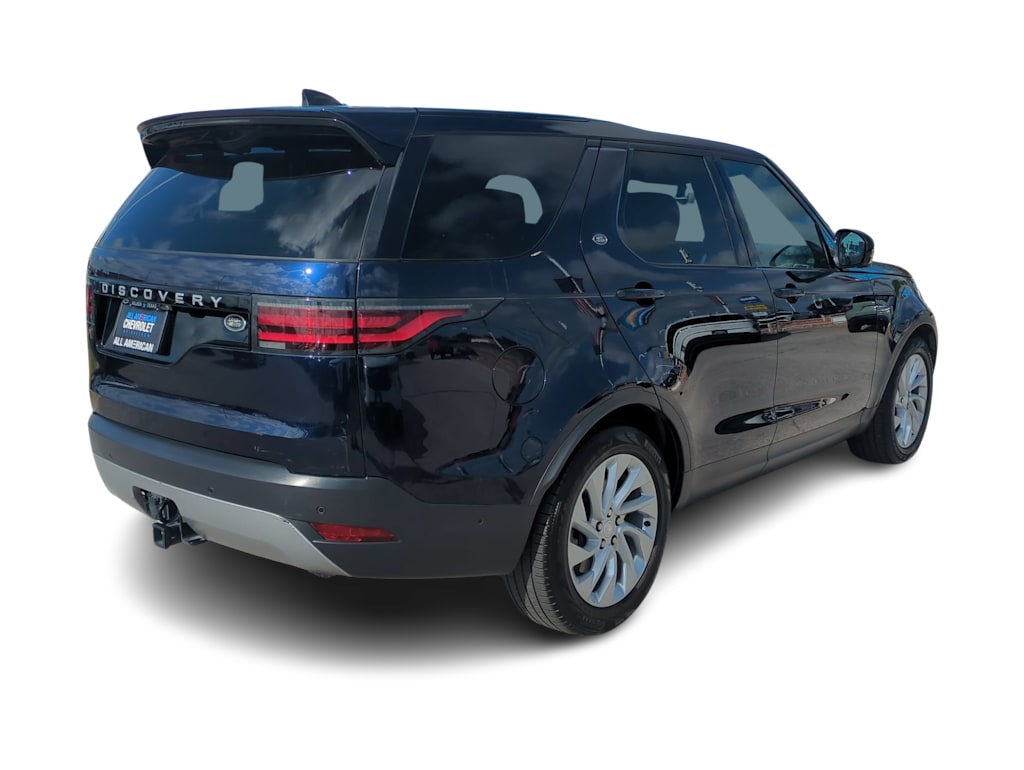 Thumbnail: 2022 Land Rover Discovery - 18