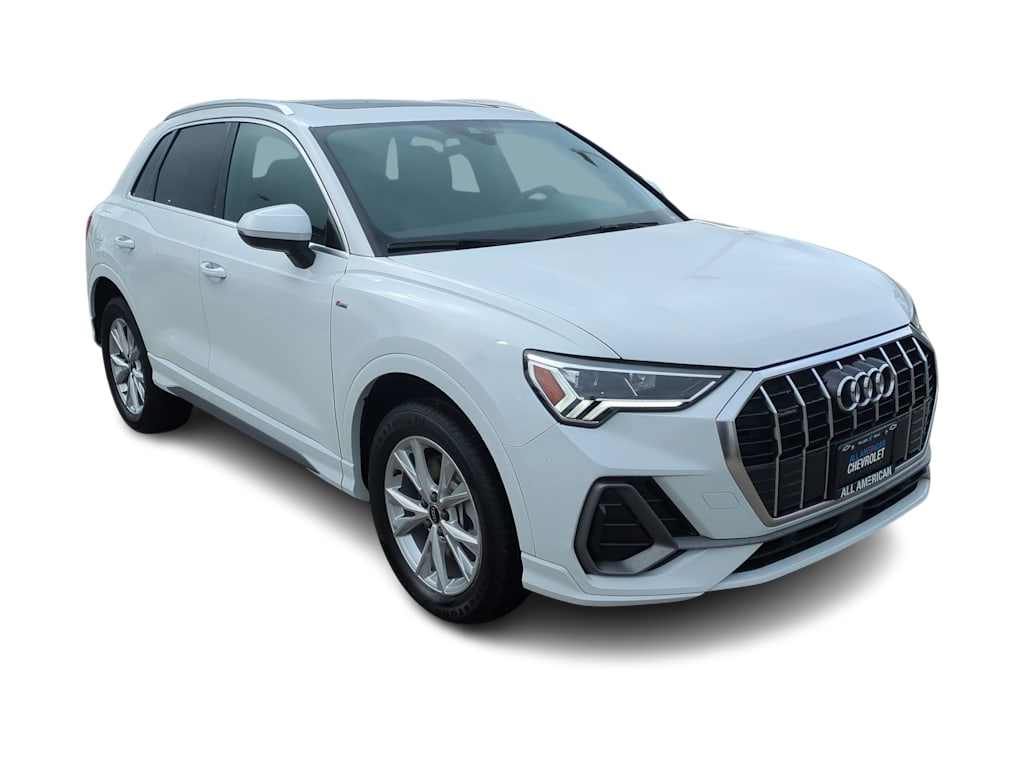 Thumbnail: 2024 Audi Q3 - 19