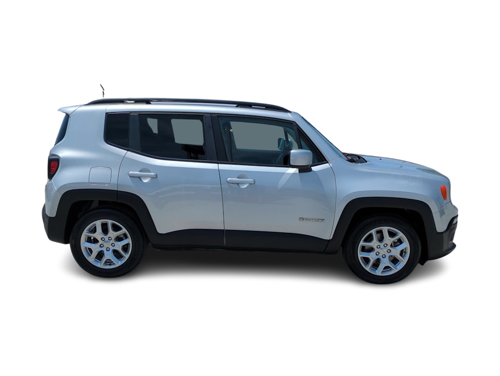 Thumbnail: 2017 Jeep Renegade - 23