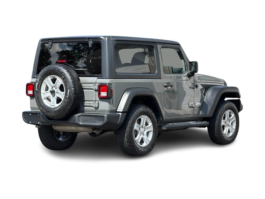 Thumbnail: 2021 Jeep Wrangler - 18