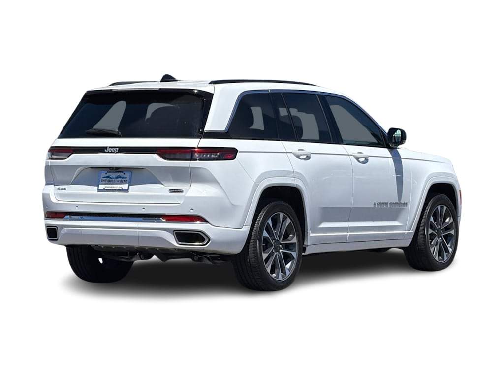 Thumbnail: 2024 Jeep Grand Cherokee - 16