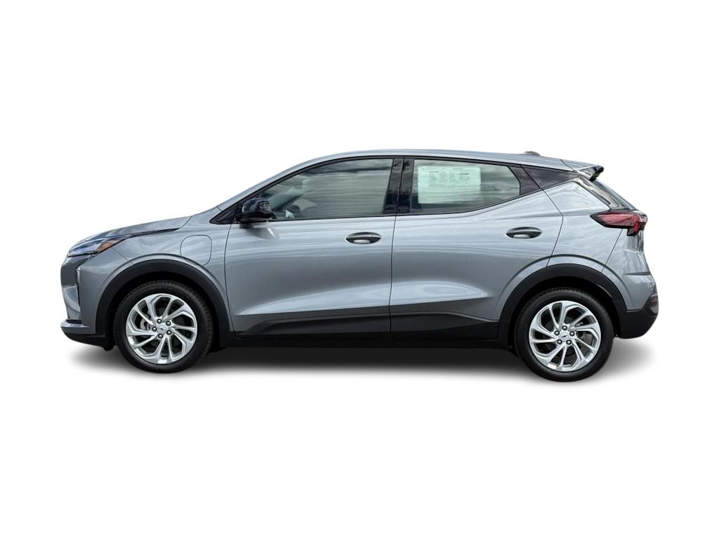 Thumbnail: 2027 Chevrolet Bolt EV - 3